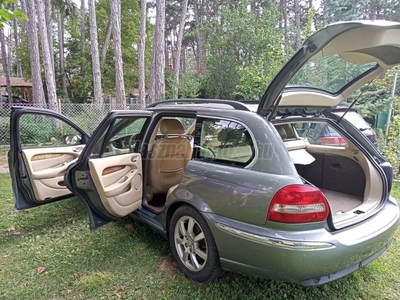 JAGUAR X-TYPE 2.0 D Estate Executive