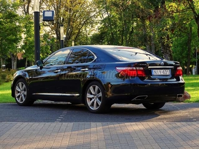 LEXUS LS 600h President 2 (Automata) 2 év hibrid garanciával