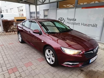 OPEL INSIGNIA Grand Sport 2.0 CDTI Dynamic Start Stop (Automata) Mo-i. Szervizkönyv