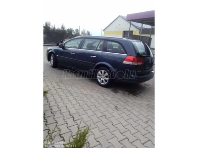 OPEL VECTRA C Caravan 2.2 Elegance