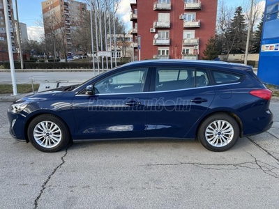 FORD FOCUS 1.5 EcoBlue Titanium Magyar/1.tulaj/Gar.KM/Kormány-ülés-szélvédő fűtés/LED/Navi/Keyless/Horog/Kamera/