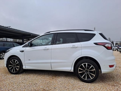 FORD KUGA 2.0 TDCi ST-Line AWD Poweshift 150 LE / ÁFÁS / MAGYARORSZÁGI / 1 TULAJ / SZERVÍZKÖNYV / GARANCIA /