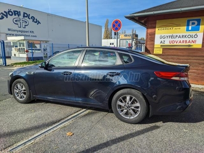 KIA OPTIMA 2.0 CVVT LX Comfort 1. tulaj. szervizkönyv