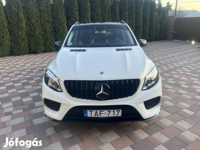 Mercedes-AMG Gle 43 Végig vezetett szervízkönyv