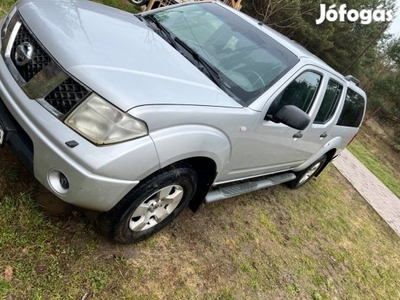 Nissan Navara 2,5d manual