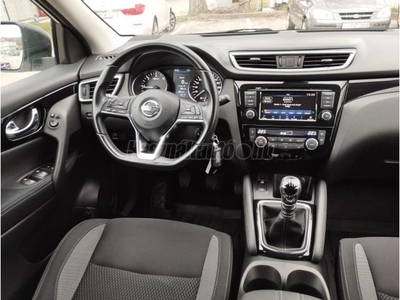 NISSAN QASHQAI 1.5 dCi Acenta Magyar! 1.Tulaj! Vezetett szervízkönyves!