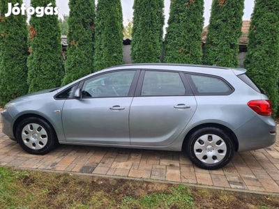 Opel Astra J Sports Tourer 1.7 CDTI Start-Stop...