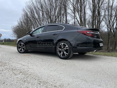 OPEL INSIGNIA 2.0 T Cosmo (Automata)