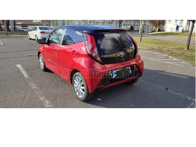 TOYOTA AYGO 1.0 Selection x-cite