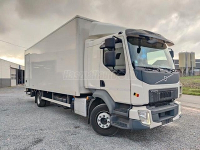 VOLVO FL 240 4X2 DOBOZOS + EMELŐHÁTFAL