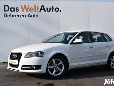 AUDI A3 2.0 TDI Attraction S-tronic DPF Mo-i! G...