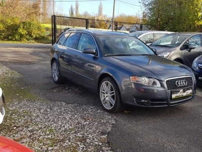 AUDI A4 Avant 2.0 PD TDI Tempomat-Klíma