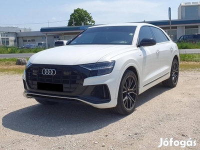 AUDI Q8 50 TDI quattro Tiptronic ic S LINE. Áfá...