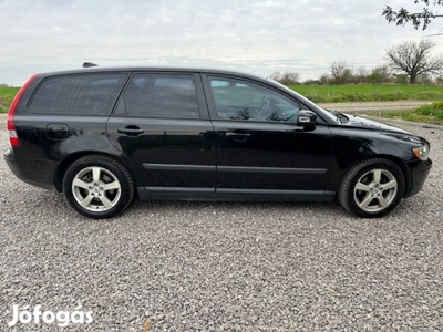 Eladó Volvo V50