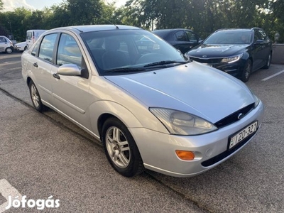 Ford Focus 2.0 Ghia (Automata)