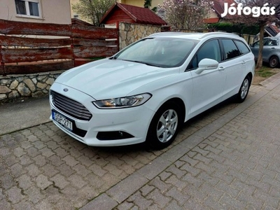 Ford Mondeo 2.0 TDCi Business Powershift Új VEZ...