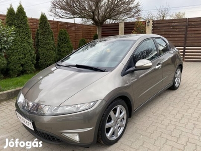 Honda Civic 1.8 Sport