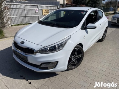 KIA Pro CEE'D 1.4 CRDI EX Prémium Tolatókamera....