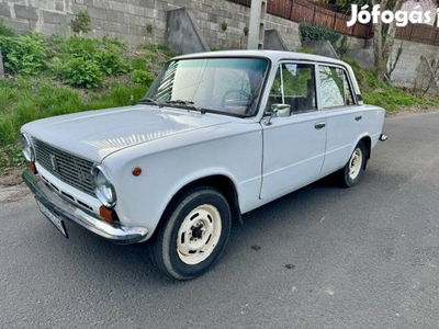 Lada 2101 .....