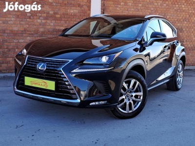 Lexus NX 300h FWD Comfort Plus Safety CVT LED-T...