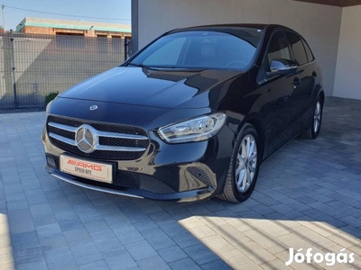 Mercedes-Benz B 180 d Style 7G-DCT 40 000KM