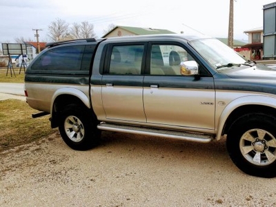 Mitsubishi L 200 Pick Up 2.5 TDI DK GLS 4WD