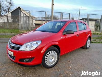 Opel Astra H 1.6 Enjoy Magyarországi Autó!