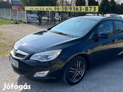 Opel Astra J Sports Tourer 1.4 T Enjoy