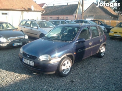 Opel Corsa B 1.2 16V Centennial