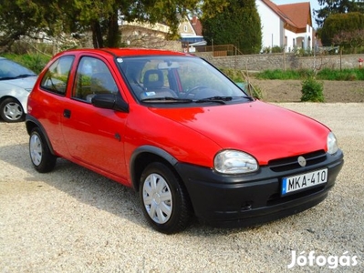 Opel Corsa B 1.2i Joy Megkímélt kevés kilométerrel