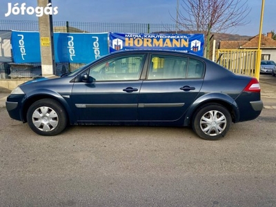 Renault Megane Limousine 1.4 Azure 13 éve egy t...