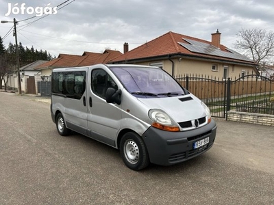 Renault Trafic 1.9 dCi L1H1 9 Személyes