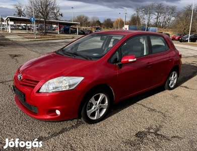 Toyota Auris 1.6 Sol