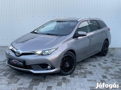 Toyota Auris Touring Sports 1.6 D-4D Executive...