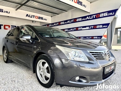 Toyota Avensis Wagon 2.2 D-4D Premium (Automata...