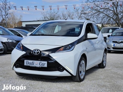 Toyota Aygo 1.0 x-cool Klíma-Szervizkönyv-Tempo...