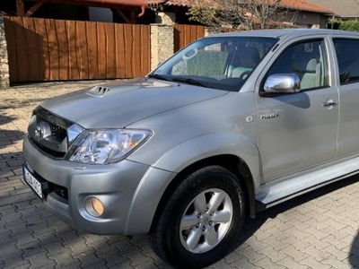 Toyota HI Lux Hilux 3.0 D-4D 4x4 Double SR+ M.O...