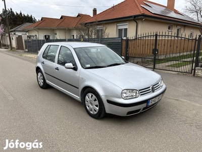 Volkswagen Golf IV 1.4 Euro Comfortline Megkímé...