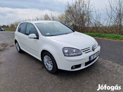 VW Golf V 1,6 Atlanta Perfekt Garantált 76000 km