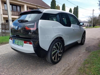 BMW I3 (Automata) SZALON ÁLLAPOT-19 COLL-KAMERA-LED-HŐSZIVATTYÚ-V.SZERVÍZ-NAGY NAVI-KM GARANCIA!!