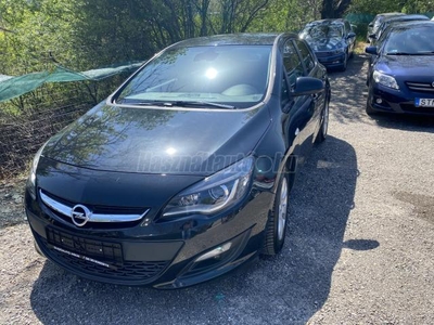 OPEL ASTRA J 1.4 T Cosmo 120e km