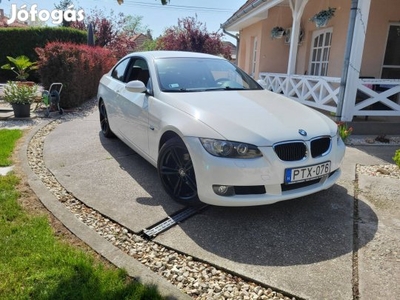 BMW E92 320i