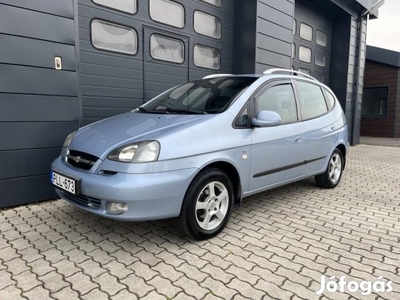 Chevrolet Tacuma 1.6 16V Elite Szervizkönyv / 1...