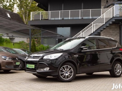 Ford Kuga 2.0 TDCi Titanium Plus Panther Schwar...