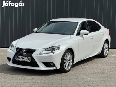 Lexus Is 300h Executive Navi CVT