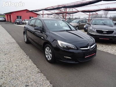 Opel Astra 1.4 Enjoy 118.300 km félbőr kárpitoz...