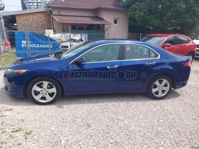 HONDA ACCORD 2.2 i-DTEC Executive Full extra gyönyörű színkombóval! Kevés km!