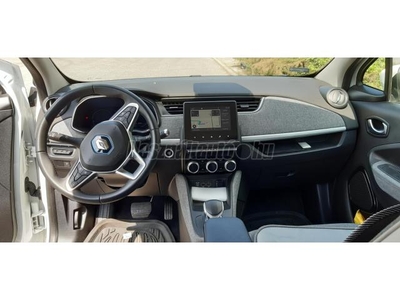 RENAULT ZOE E-Tech Electric 110 52 kWh Life