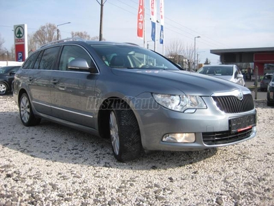 SKODA SUPERB Combi 2.0 CR TDi Elegance DSG SZERVIZKÖNYVES GARANCIÁLIS