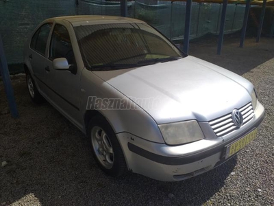 VOLKSWAGEN BORA 1.6 Comfortline